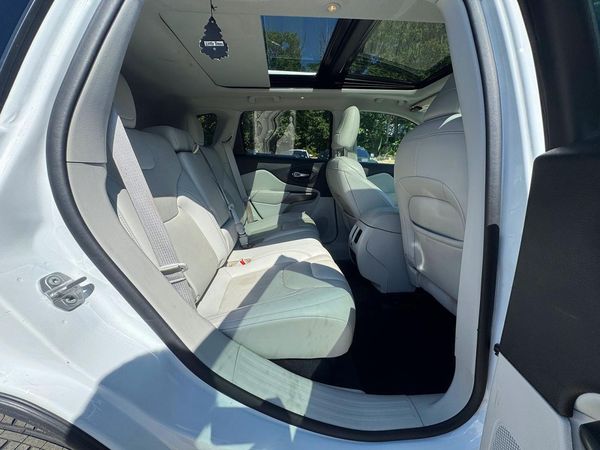 2021 JEEP CHEROKEE L IMITED 4X4