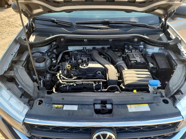 2023 VOLKSWAGEN TAOS