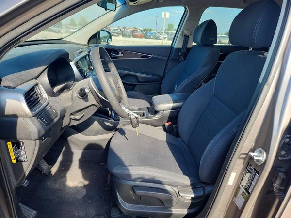 2018 KIA SORENTO L, LX