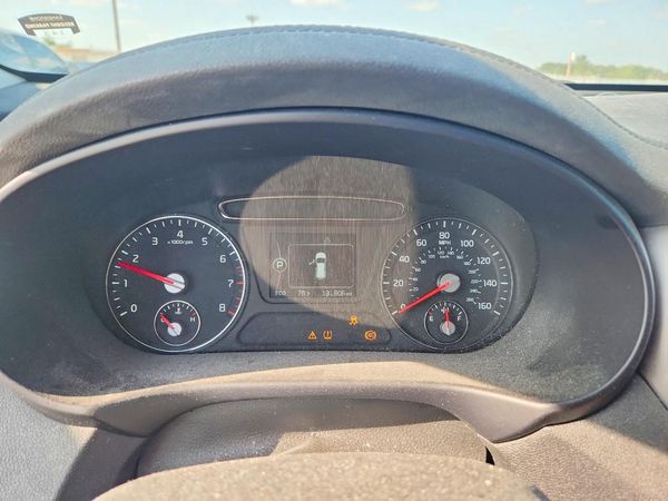 2018 KIA SORENTO L, LX