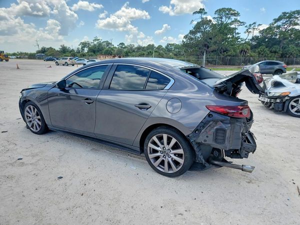 2020 MAZDA 3