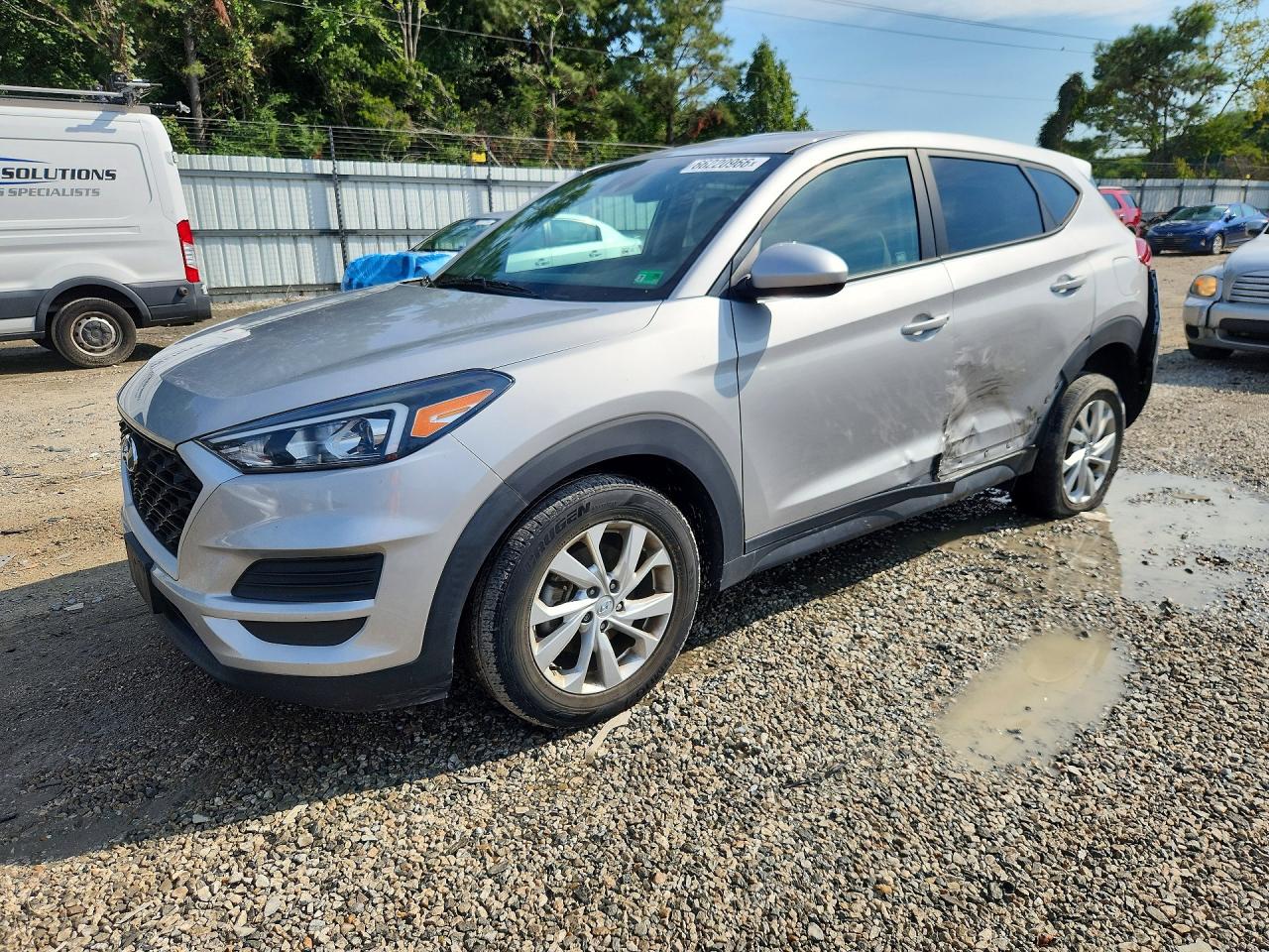 2021 HYUNDAI TUCSON SE