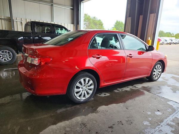 2012 TOYOTA COROLLA