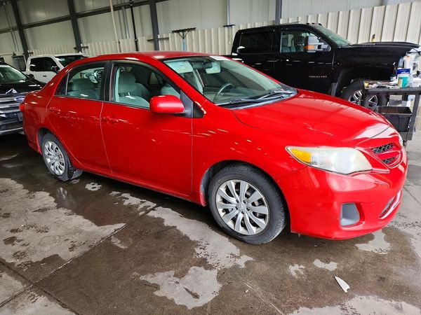 2012 TOYOTA COROLLA