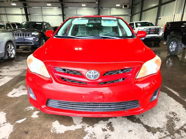 2012 TOYOTA COROLLA
