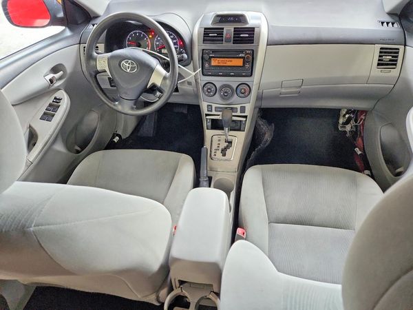 2012 TOYOTA COROLLA