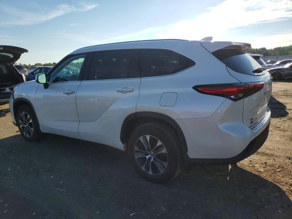 2021 TOYOTA HIGHLANDER