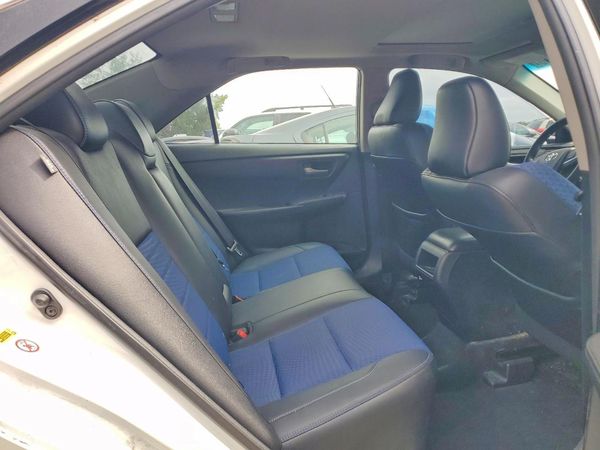 2016 TOYOTA CAMRY