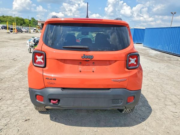 2016 JEEP RENEGADE Trailhawk — DIRR