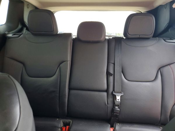 2016 JEEP RENEGADE Trailhawk — SUVN