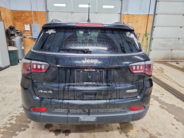 2022 JEEP COMPASS