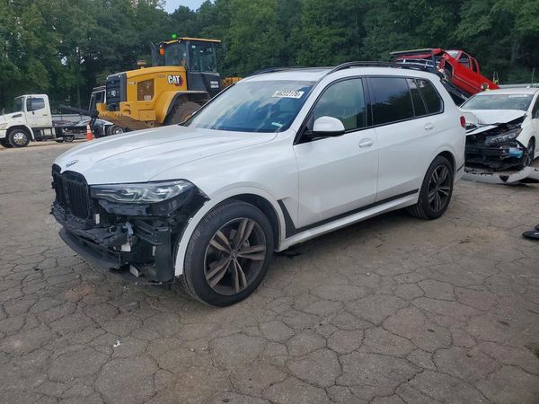 2021 BMW X7
