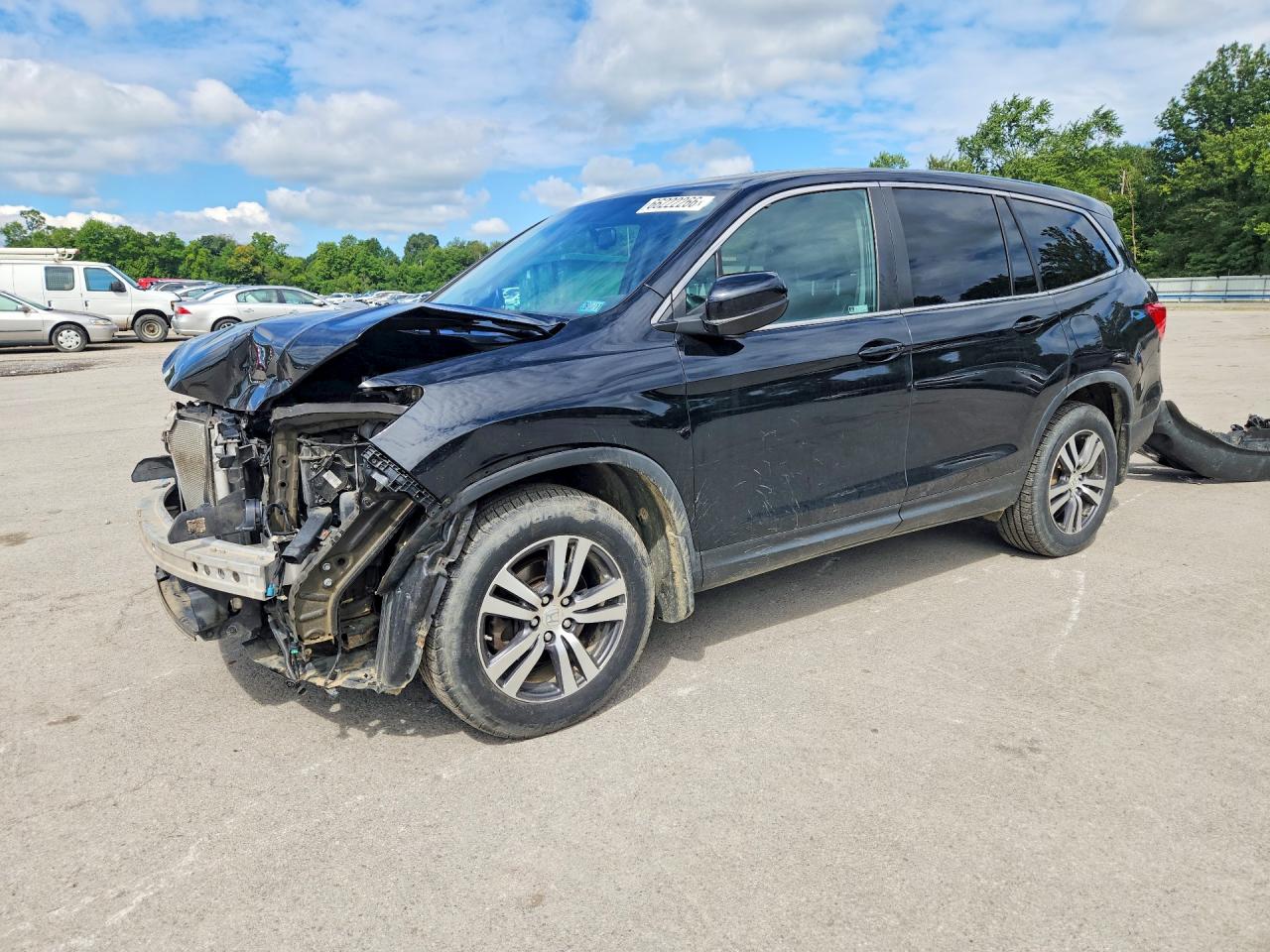 2017 HONDA PILOT EXL — Front 3/4