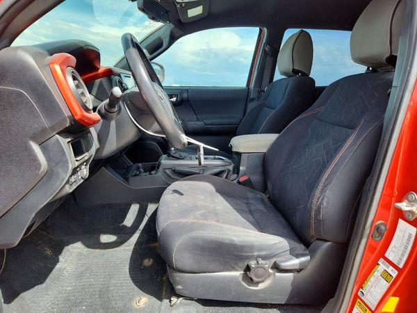 2017 TOYOTA TACOMA