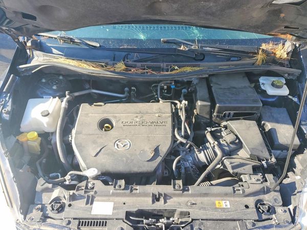 2015 MAZDA 5
