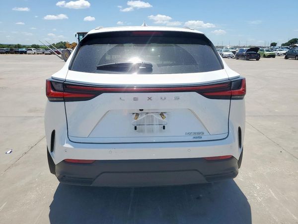 2022 LEXUS NX