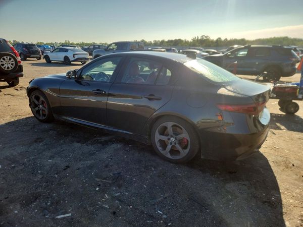 2017 ALFA ROMEO GIULIA RWD
