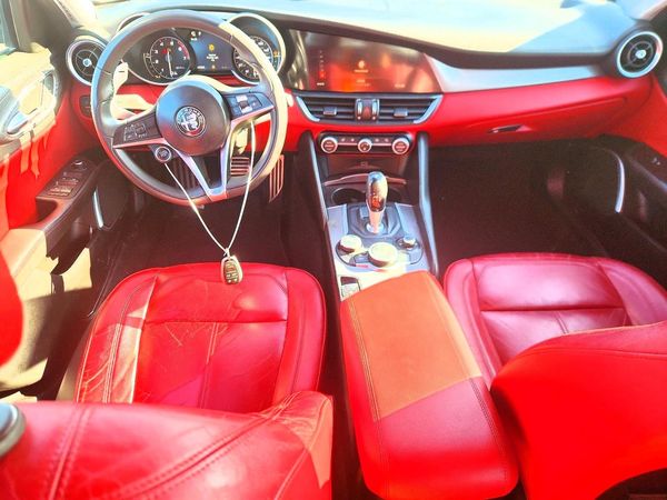 2017 ALFA ROMEO GIULIA RWD