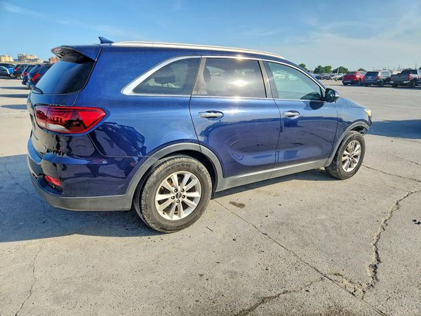 2019 KIA SORENTO L, LX, S