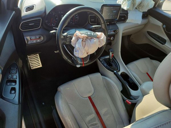 2019 HYUNDAI VELOSTER