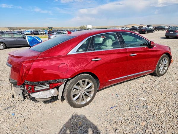 2013 CADILLAC XTS Luxury