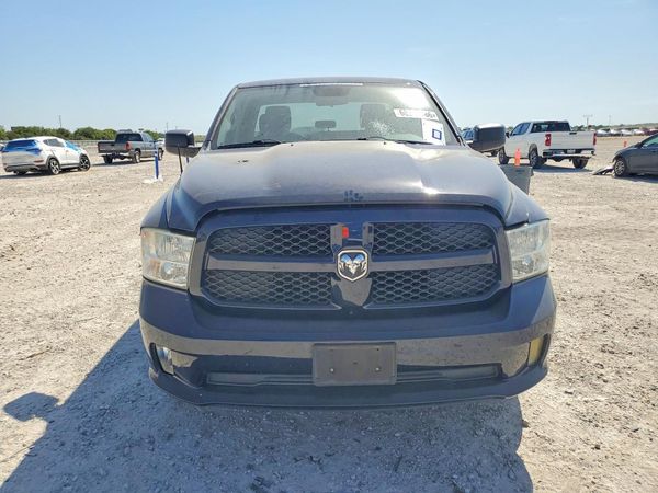 2013 RAM 1500 ST QUAD CAB 4X2
