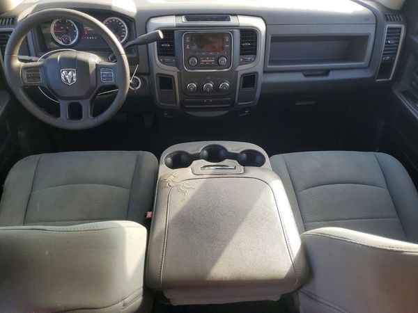 2013 RAM 1500 ST QUAD CAB 4X2