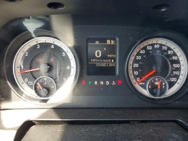 2013 RAM 1500 ST QUAD CAB 4X2