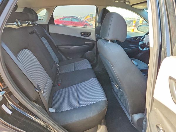 2018 HYUNDAI KONA SEL