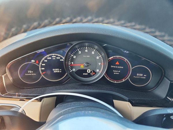 2019 PORSCHE CAYENNE