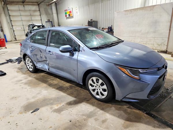 2024 TOYOTA COROLLA