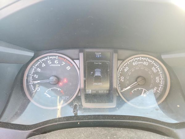 2017 TOYOTA TACOMA