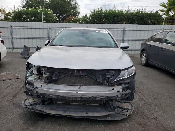 2018 TOYOTA CAMRY LE/SE/XLE/XSE