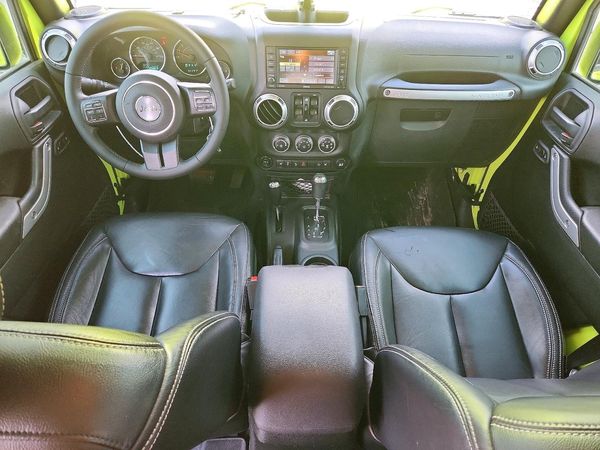 2017 JEEP WRANGLER UNLIMITED SAHARA 4X4 — CKPT