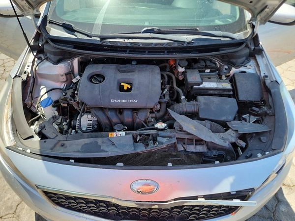 2018 KIA FORTE LX Base