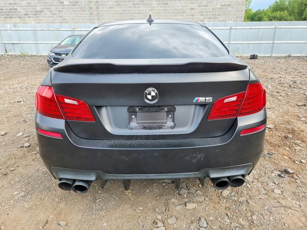 2015 BMW M5 M5 COMP