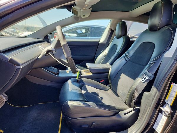 2019 TESLA MODEL 3