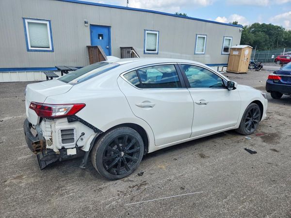 2018 ACURA ILX