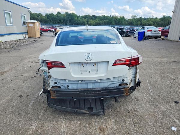 2018 ACURA ILX