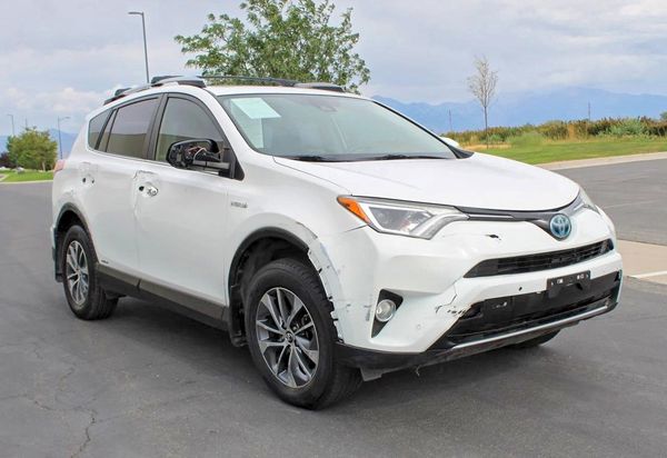 2017 TOYOTA RAV4