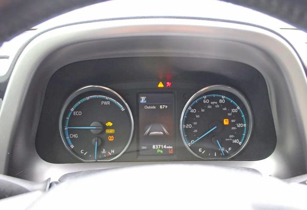 2017 TOYOTA RAV4 LE/XLE Hybrid