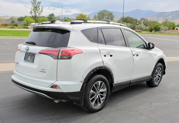 2017 TOYOTA RAV4 LE/XLE Hybrid