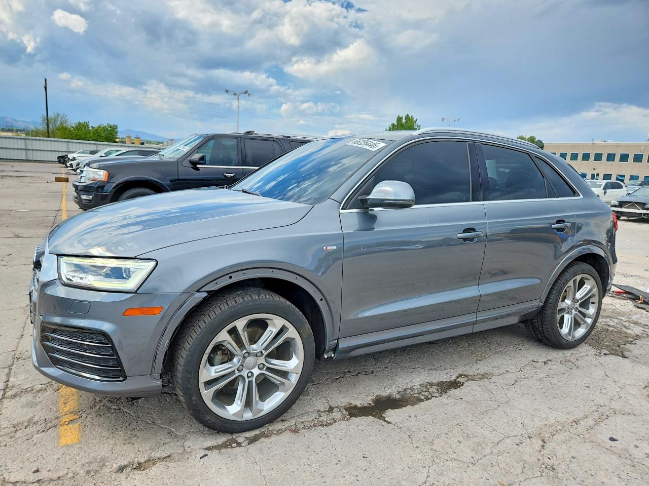 2016 AUDI Q3 quattro Prestige