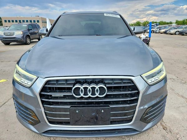 2016 AUDI Q3 quattro Prestige
