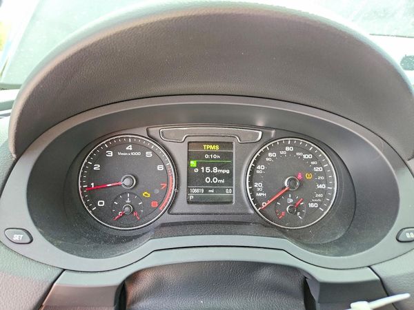 2016 AUDI Q3 quattro Prestige