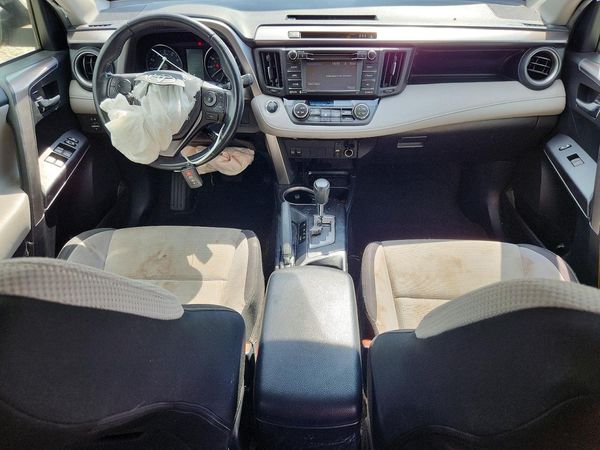 2017 TOYOTA RAV4 XLE