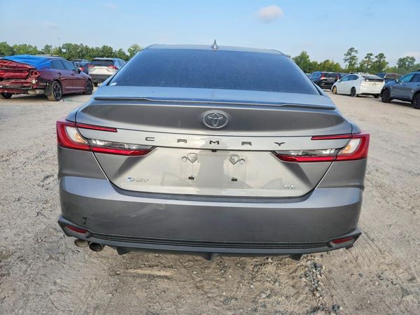 2026 TOYOTA CAMRY