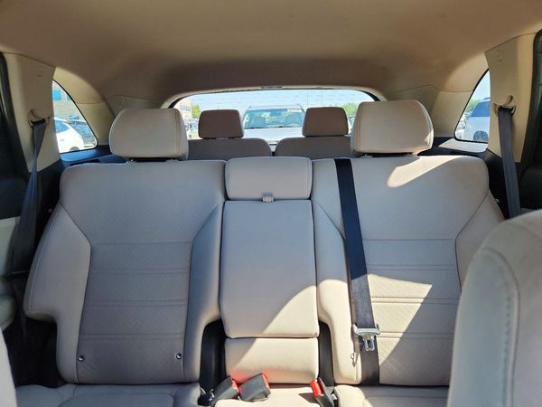 2016 KIA SORENTO L / LX