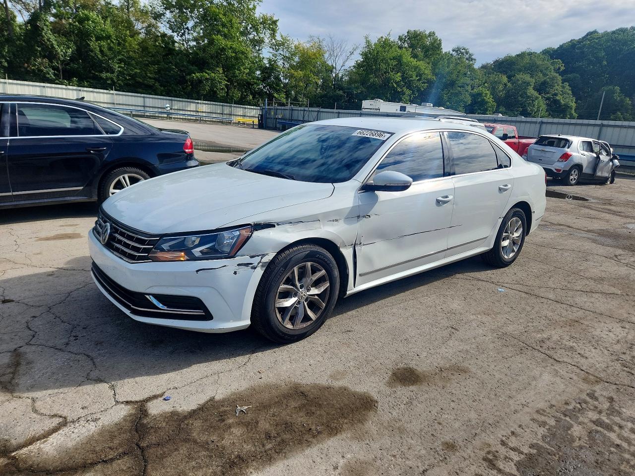 2017 VOLKSWAGEN PASSAT