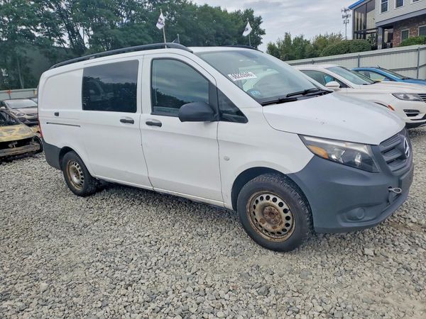 2018 MERCEDES-BENZ METRIS